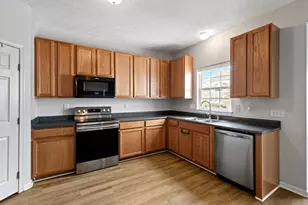 5652 Platinum Dr, Grove City, OH 43123 - Photo 43