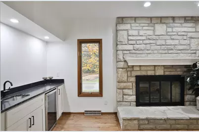 128 Green Springs Drive, Columbus, OH 43235 - Photo 19