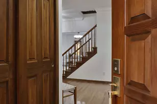 128 Green Springs Dr, Columbus, OH 43235 - Photo 7