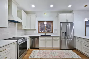 128 Green Springs Dr, Columbus, OH 43235 - Photo 23