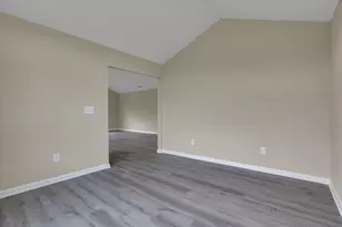 681 Woods Edge Ln, Newark, OH 43055 - Photo 13