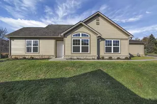 681 Woods Edge Ln, Newark, OH 43055 - Photo 3