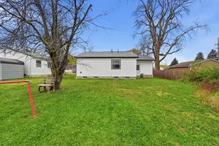 1320 E Southern Ave, Bucyrus, OH 44820 - Photo 25