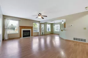 1094 Insco Loop, Blacklick, OH 43004 - Photo 7