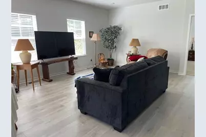 140 Oak Valley Court, Newark, OH 43055 - Photo 5