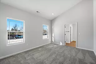 517 E Chillicothe Ave, Bellefontaine, OH 43311 - Photo 9