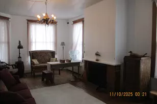 211 St James St, Marion, OH 43302 - Photo 5