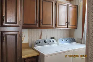 211 St James St, Marion, OH 43302 - Photo 15