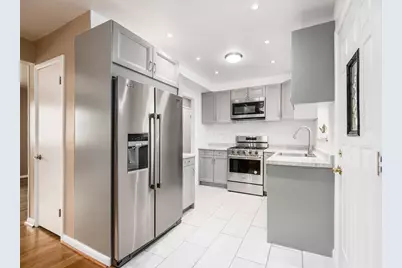 781 Stephen Drive W, Columbus, OH 43204 - Photo 9