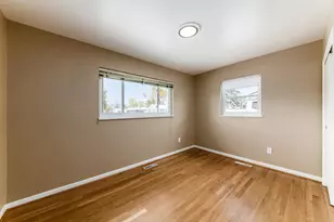 781 Stephen Dr W, Columbus, OH 43204 - Photo 17