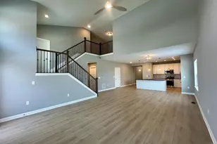 9806 Mesquite Ct, Plain City, OH 43064 - Photo 3