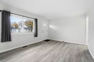 728 Mavor St, Springfield, OH 45505 - Photo 7