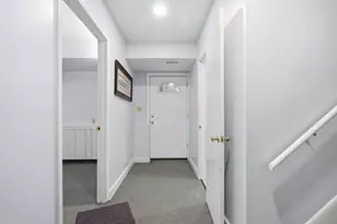 4883 Stonehaven Dr, Columbus, OH 43220 - Photo 5