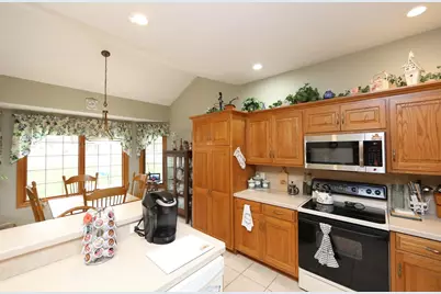 49 Woodlake Trail, Mount Vernon, OH 43050 - Photo 15