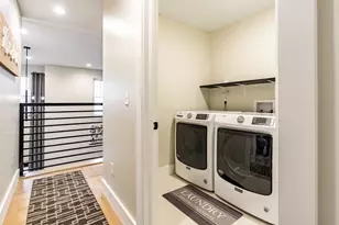 1356 Cole St, Columbus, OH 43205 - Photo 17