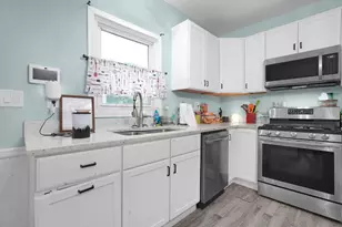 301 N Main St, Pleasantville, OH 43148 - Photo 9