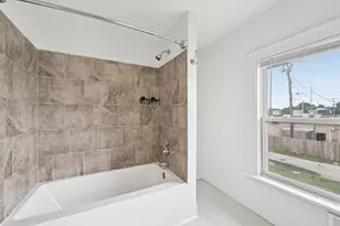 1025 Howard, Columbus, OH 43201 - Photo 31