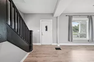 1025 Howard, Columbus, OH 43201 - Photo 7