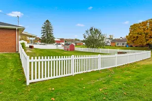 310 Elm St, Duncan Falls, OH 43734 - Photo 5