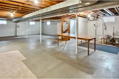 310 Elm Street, Duncan Falls, OH 43734 - Photo 31