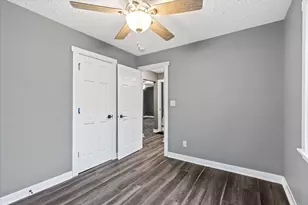 3583 Dresden St, Columbus, OH 43224 - Photo 19