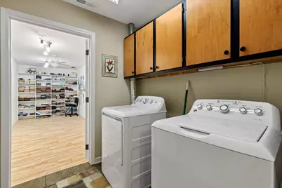 1700 Crossing Boulevard, Circleville, OH 43113 - Photo 13