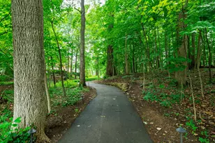 211 Preston Rd, Columbus, OH 43209 - Photo 87