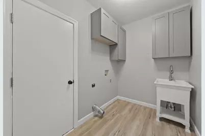 847 Claytonbend Drive, Galloway, OH 43119 - Photo 17