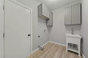 847 Claytonbend Dr, Galloway, OH 43119 - Photo 17