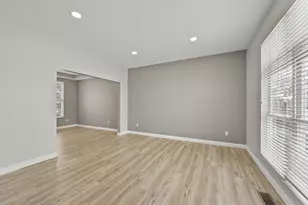 847 Claytonbend Dr, Galloway, OH 43119 - Photo 5