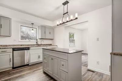 2421 Yates Avenue, Grove City, OH 43123 - Photo 3