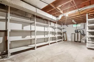 2421 Yates Ave, Grove City, OH 43123 - Photo 33