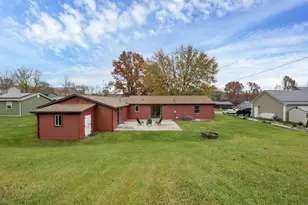 3765 Mona Dr, Zanesville, OH 43701 - Photo 43