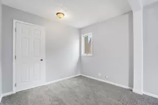 220 N Wagner Ave, Baltimore, OH 43105 - Photo 43