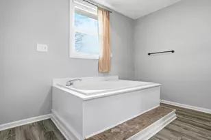 220 N Wagner Ave, Baltimore, OH 43105 - Photo 49