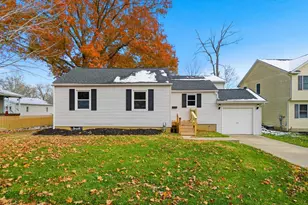 220 N Wagner Ave, Baltimore, OH 43105 - Photo 1