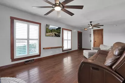 11219 Dingess Road, Circleville, OH 43113 - Photo 9