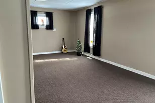 442 Edwards St, Ada, OH 45810 - Photo 13