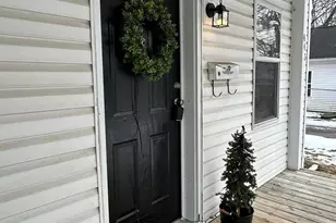 442 Edwards St, Ada, OH 45810 - Photo 3