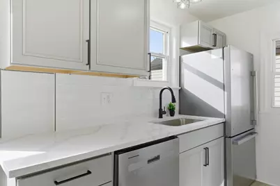 1689 E Kossuth Street, Columbus, OH 43206 - Photo 5