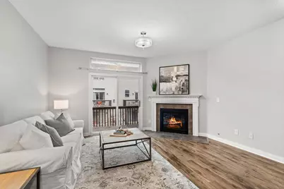 4125 Emerius Drive, Columbus, OH 43219 - Photo 9