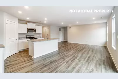 523 Darliene Drive, Plain City, OH 43064 - Photo 5