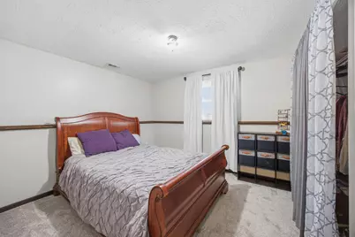 2051 Tuckaway Court, Columbus, OH 43228 - Photo 29