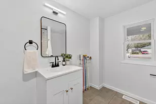 1507 Elmore Ave, Columbus, OH 43224 - Photo 11