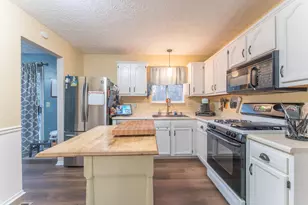 3854 Deer Knoll Dr, Columbus, OH 43230 - Photo 13