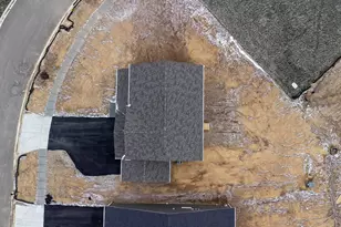 1315 Webb Dr, Lockbourne, OH 43137 - Photo 37