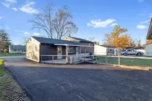 988 Plantation Dr, Marion, OH 43302 - Photo 13