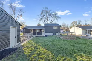 988 Plantation Dr, Marion, OH 43302 - Photo 3