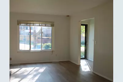 85 Stornoway Drive W, Columbus, OH 43213 - Photo 5