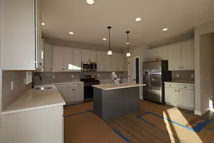 306 Reign Way, Pataskala, OH 43062 - Photo 3